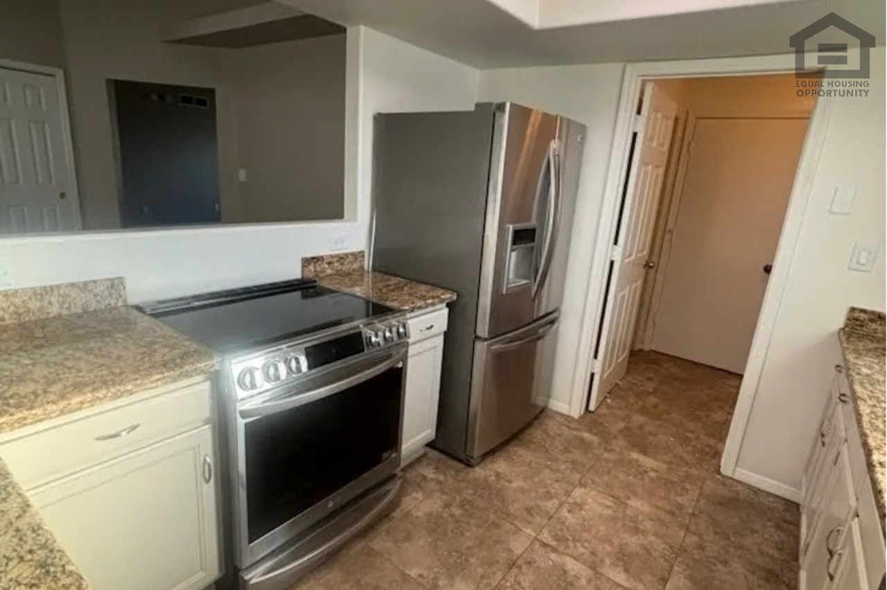 1735 N Platina Cir - Photo 6 of 26