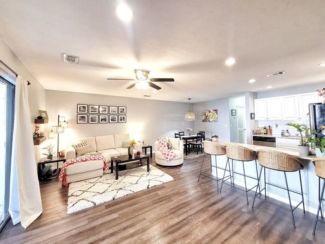 2830 Sw 14th Dr