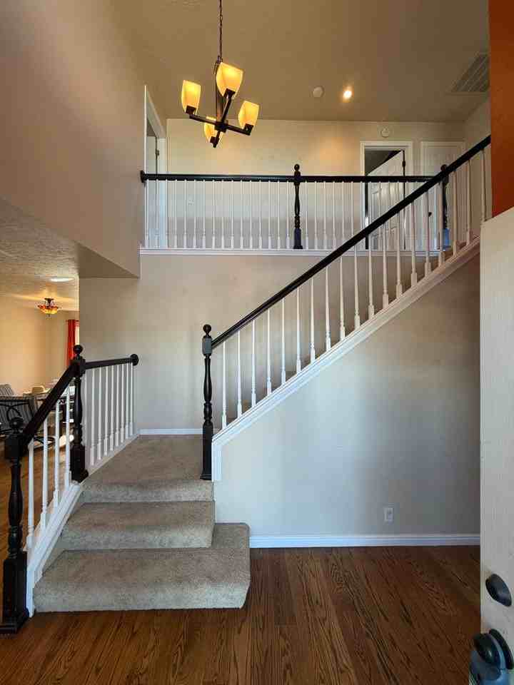 438 E Parowan Way - Photo 2 of 38