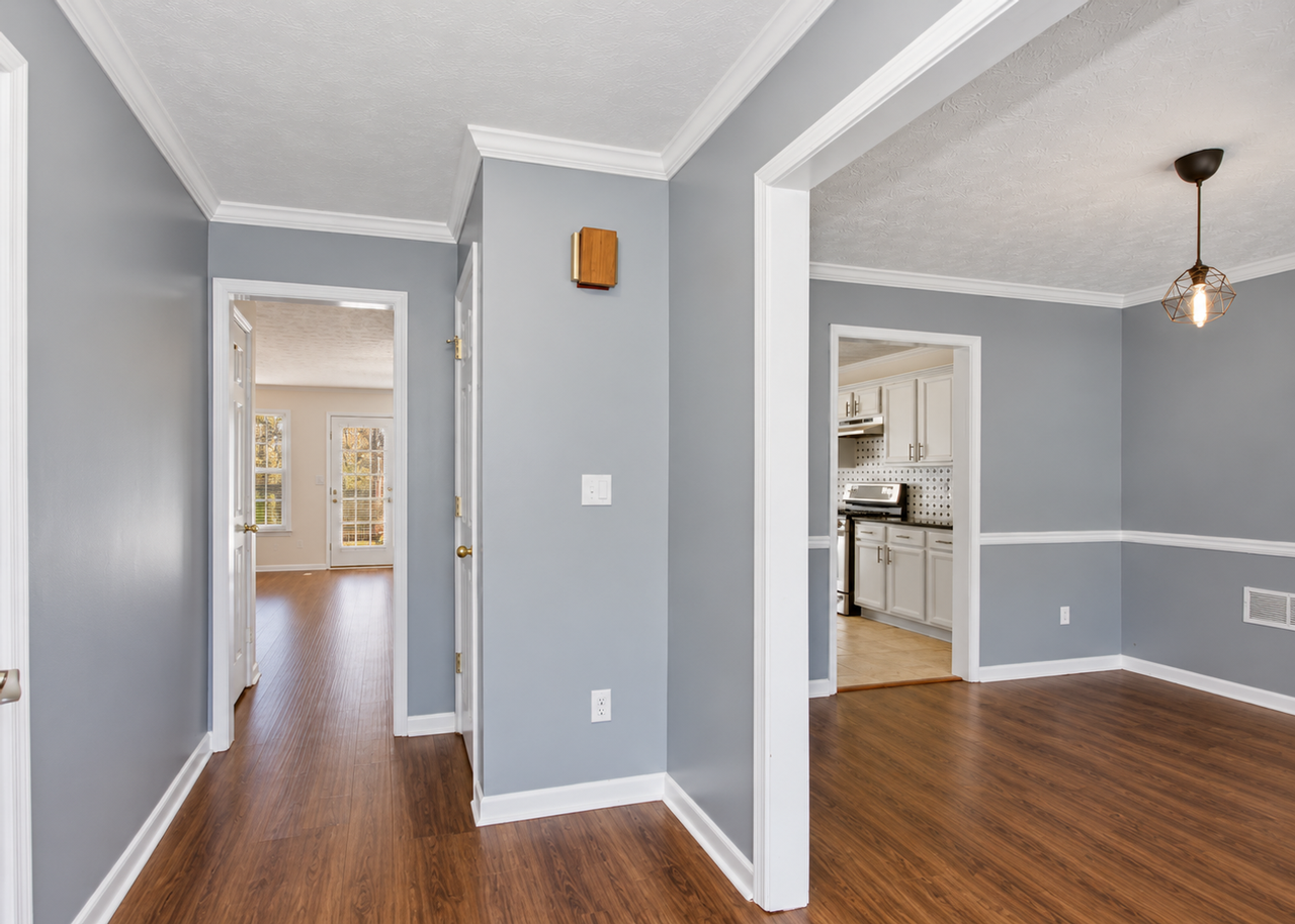 7272 Coral Lake Dr - Photo 3 of 16