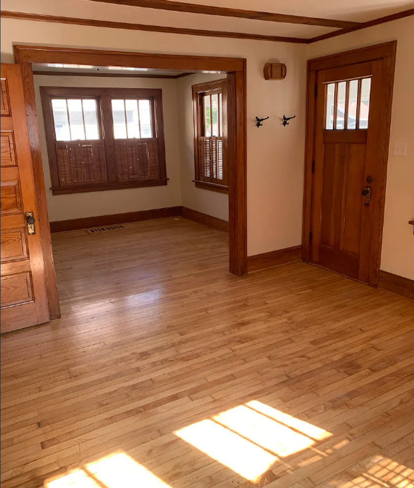2614 E Dayton St - Photo 3 of 11
