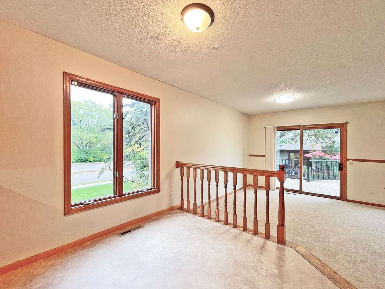 13329 Morgan Ave S - Photo 3 of 20