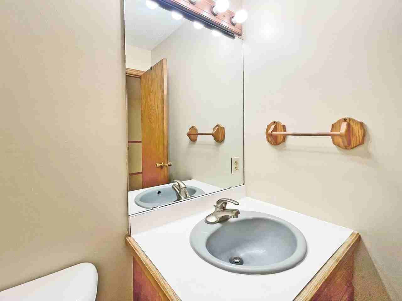 13329 Morgan Ave S - Photo 7 of 20