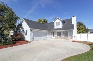 featured image of 1106 W Odessa Ct