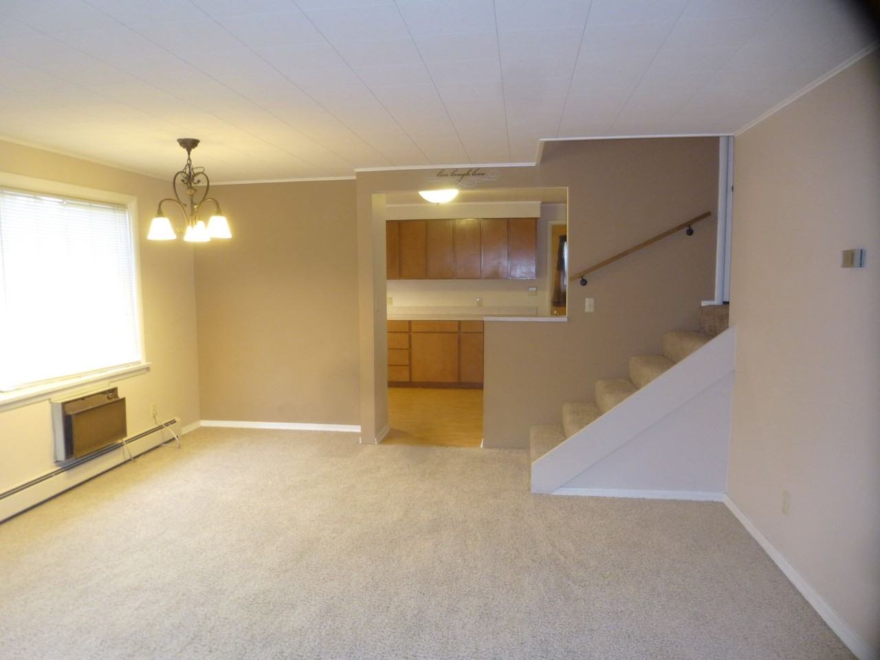 1126 2nd Ave W - Photo 3 of 15