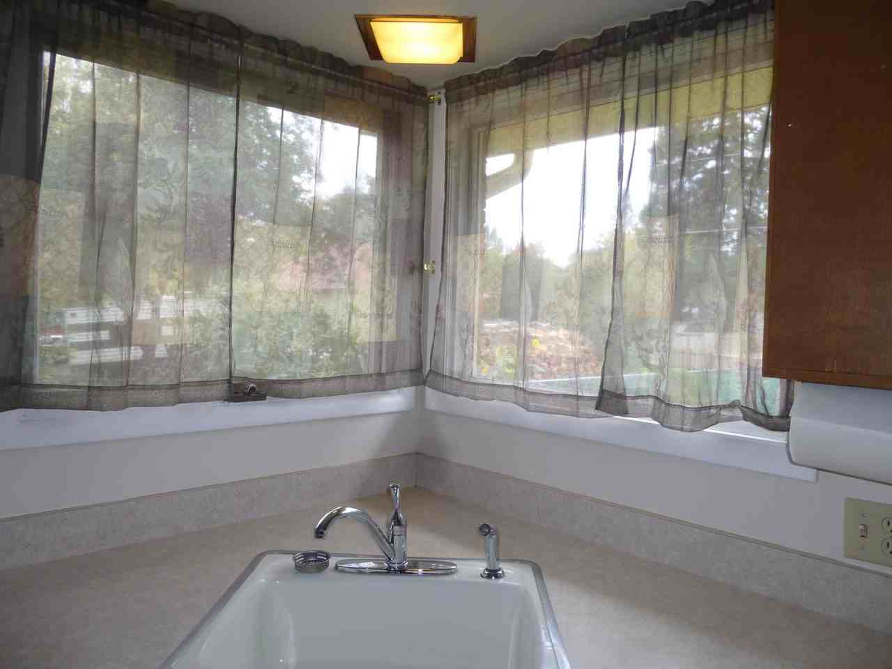 1126 2nd Ave W - Photo 5 of 15