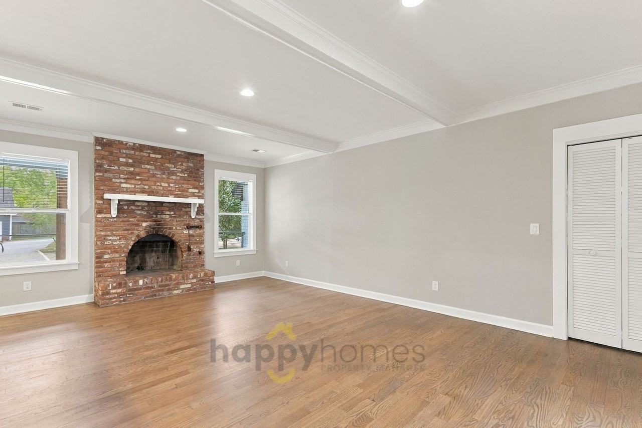 111 Flicker Ln - Photo 5 of 23