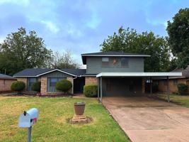 featured image of 1506 Douglas Dr