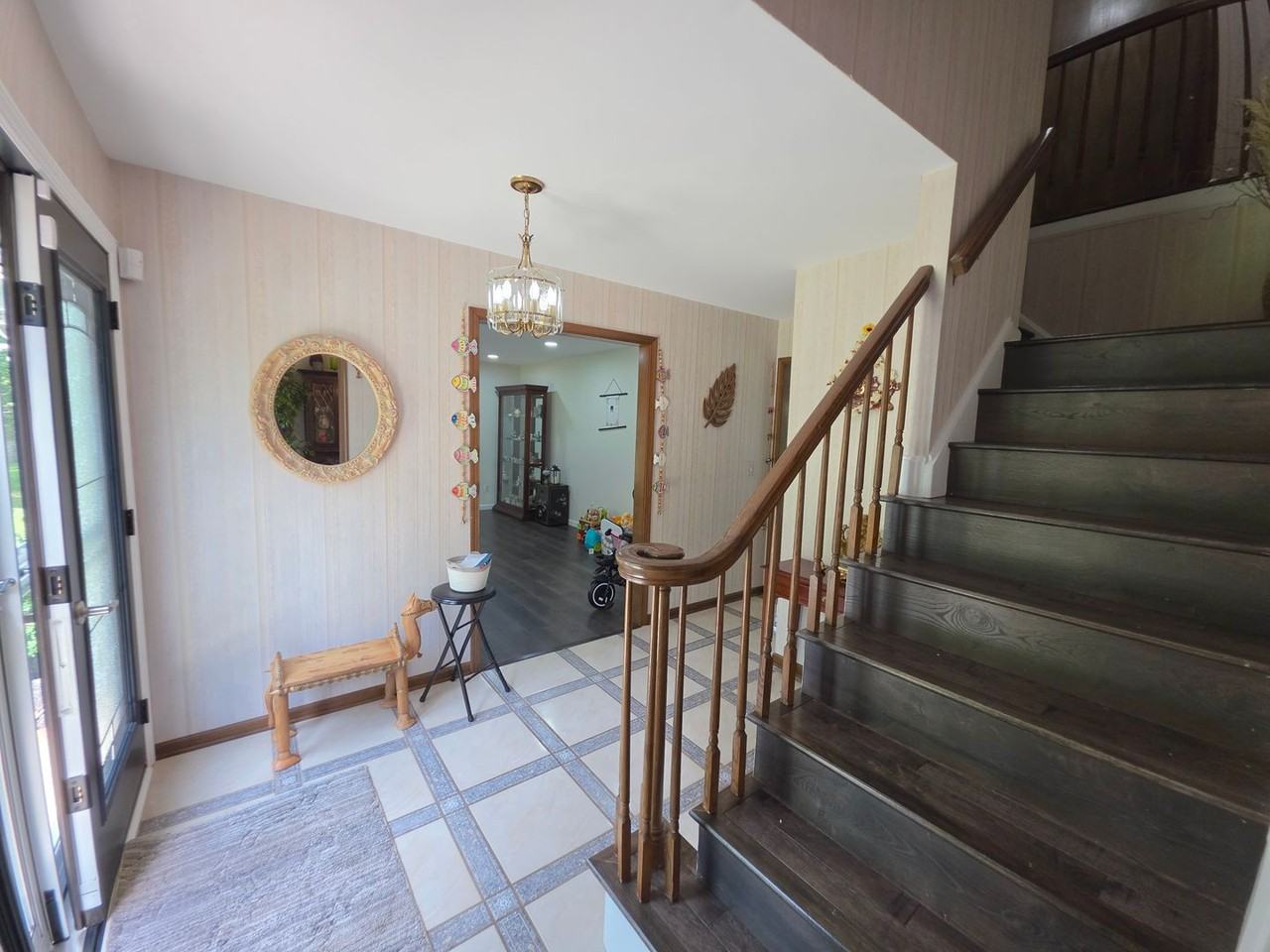 28 Henderson Rd - Photo 4 of 41