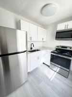featured image of 205 S Grove St #2