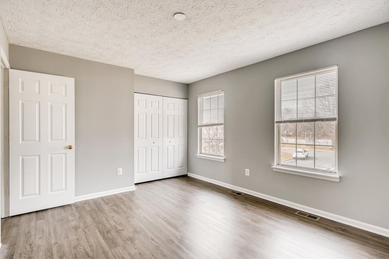 650 Harr Park Ct #1 - Photo 2 of 8