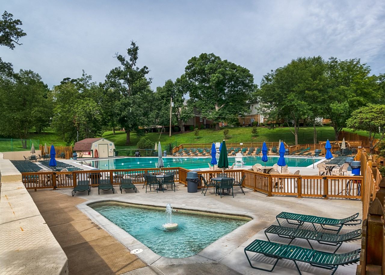 1461 Oriole Place - Photo 3 of 8