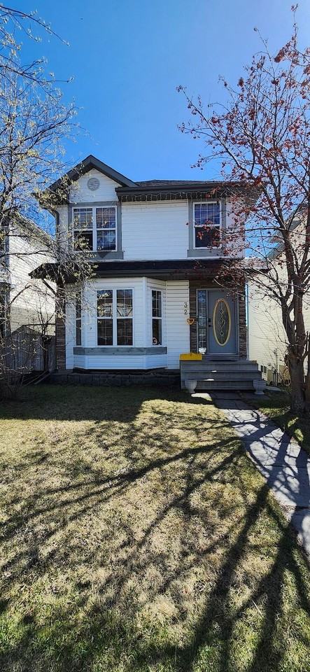 32 Tarington Green Ne - Photo 4 of 12
