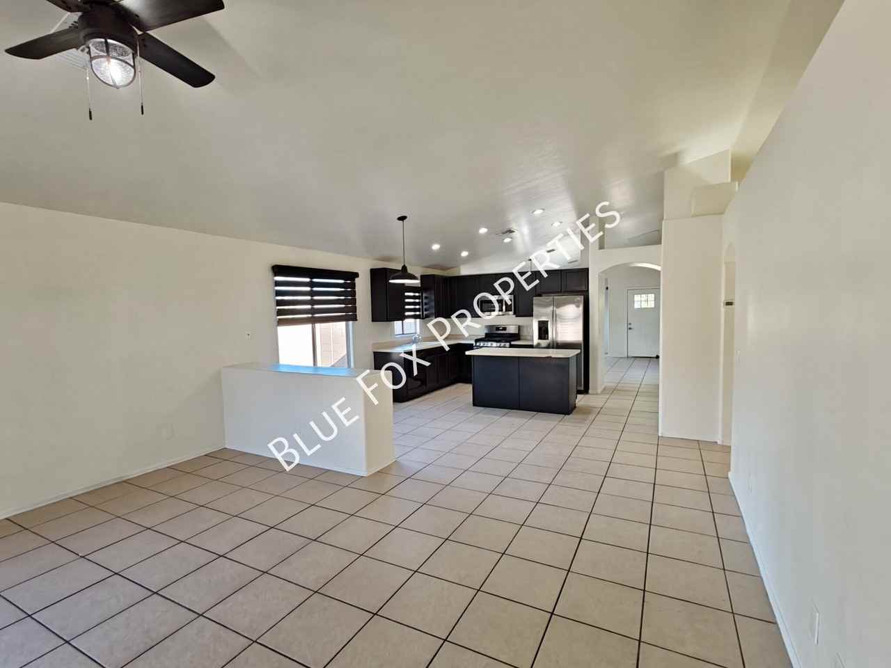 7456 S Fitzwater Ave - Photo 7 of 34