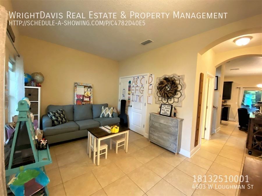 4603 W Loughman St - Photo 2 of 21
