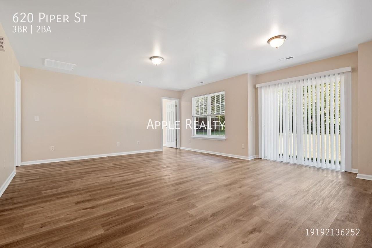 620 Piper St - Photo 3 of 19