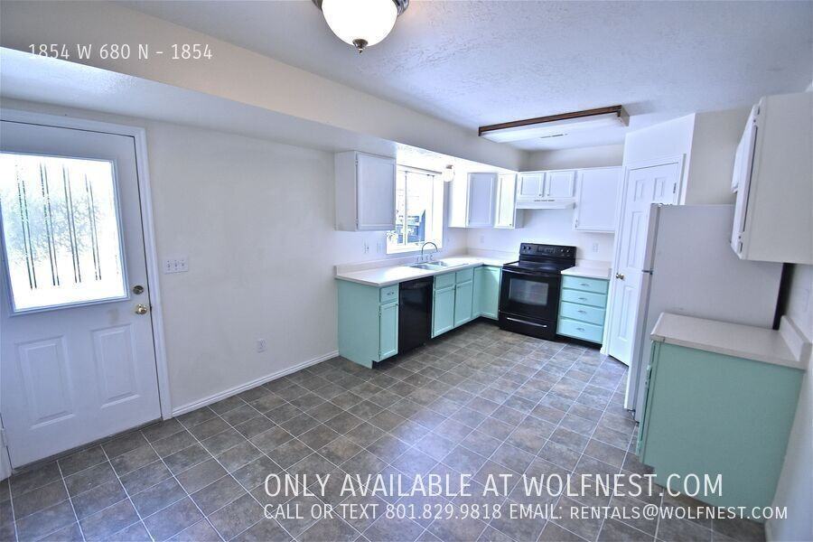 1854 W 680 N #1854 - Photo 7 of 19
