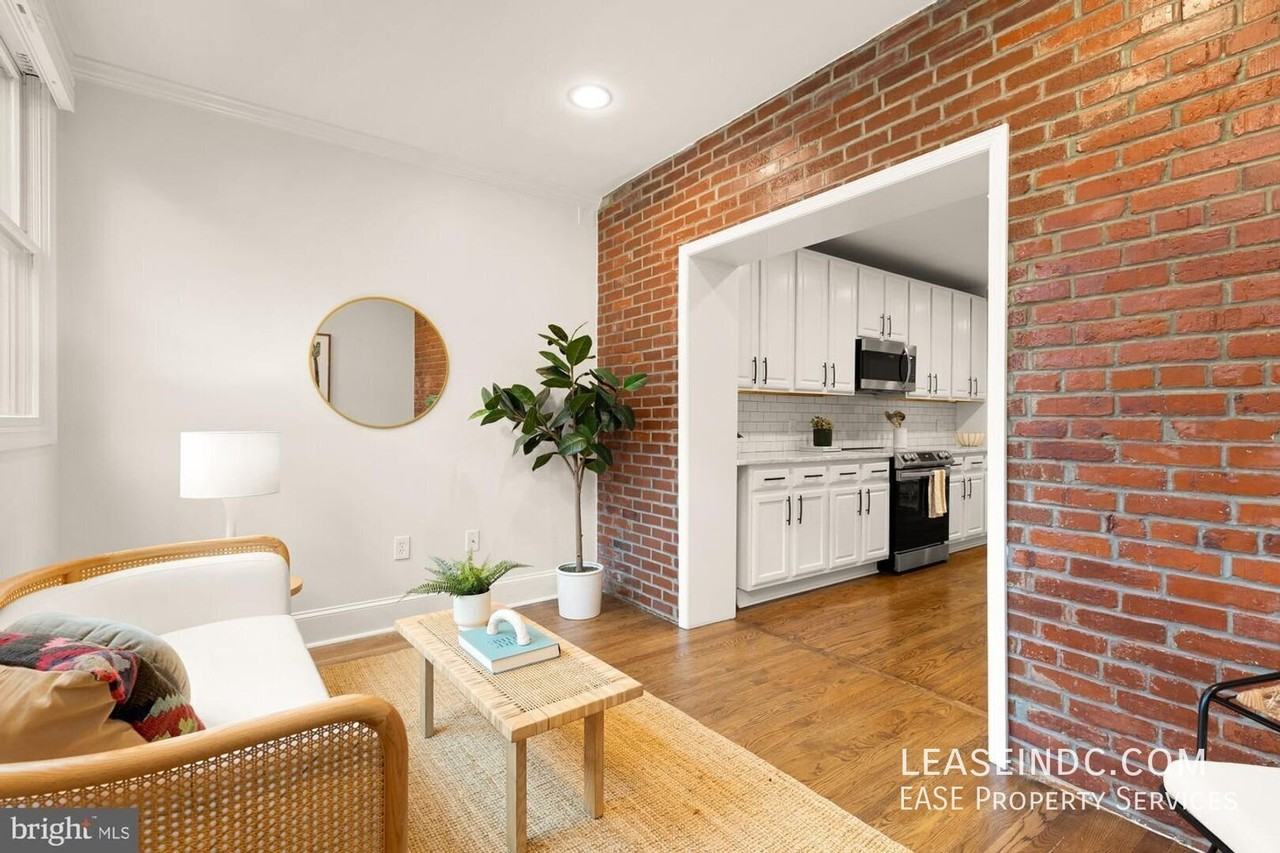 1248 Florida Ave Ne - Photo 5 of 13