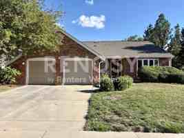 featured image of 8402 E Long Ave
