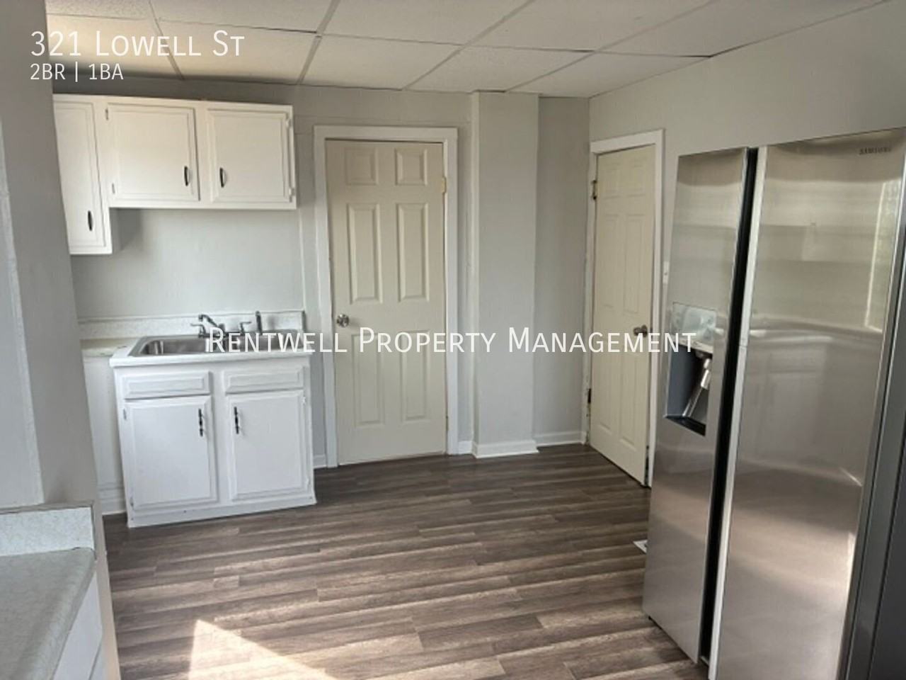 321 Lowell St - Photo 4 of 11