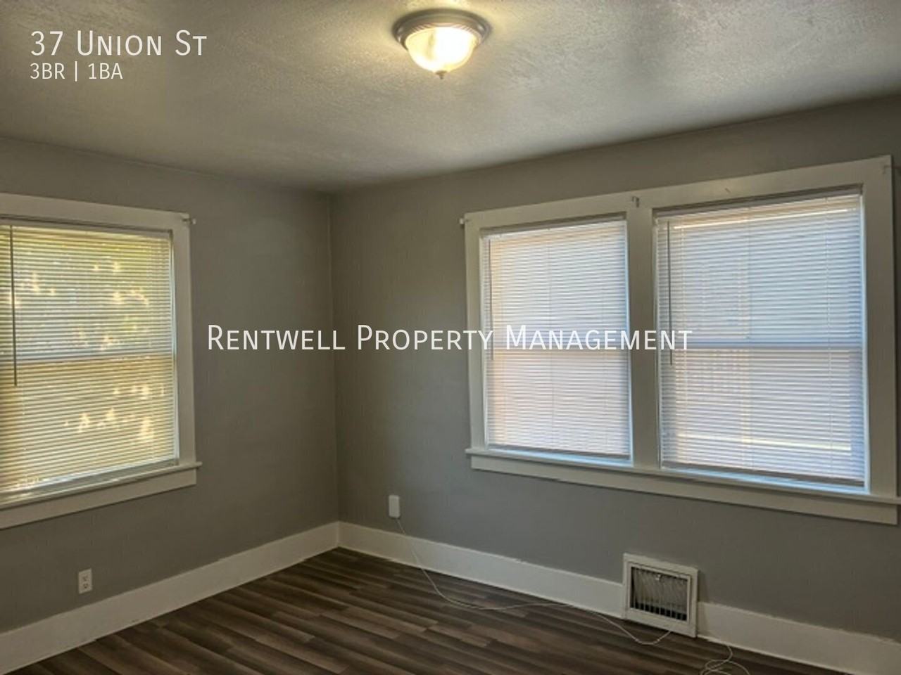 37 Union St - Photo 7 of 16