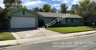2202 Newton Ave - Photo 1 of 1