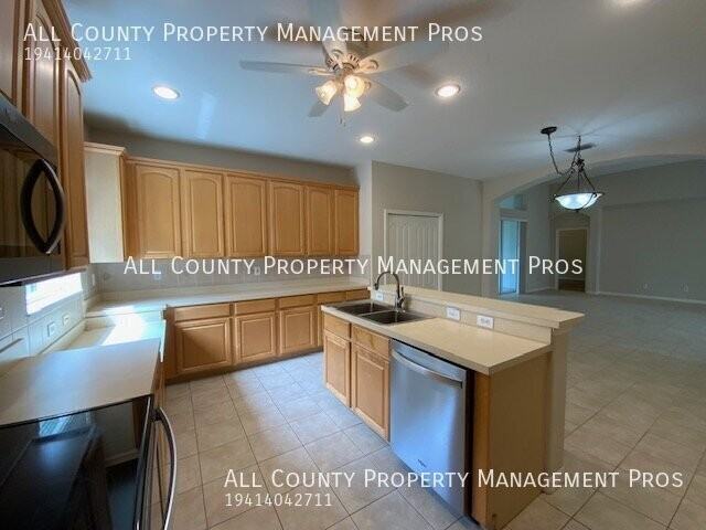 764 Cedarcrest Ct - Photo 6 of 27