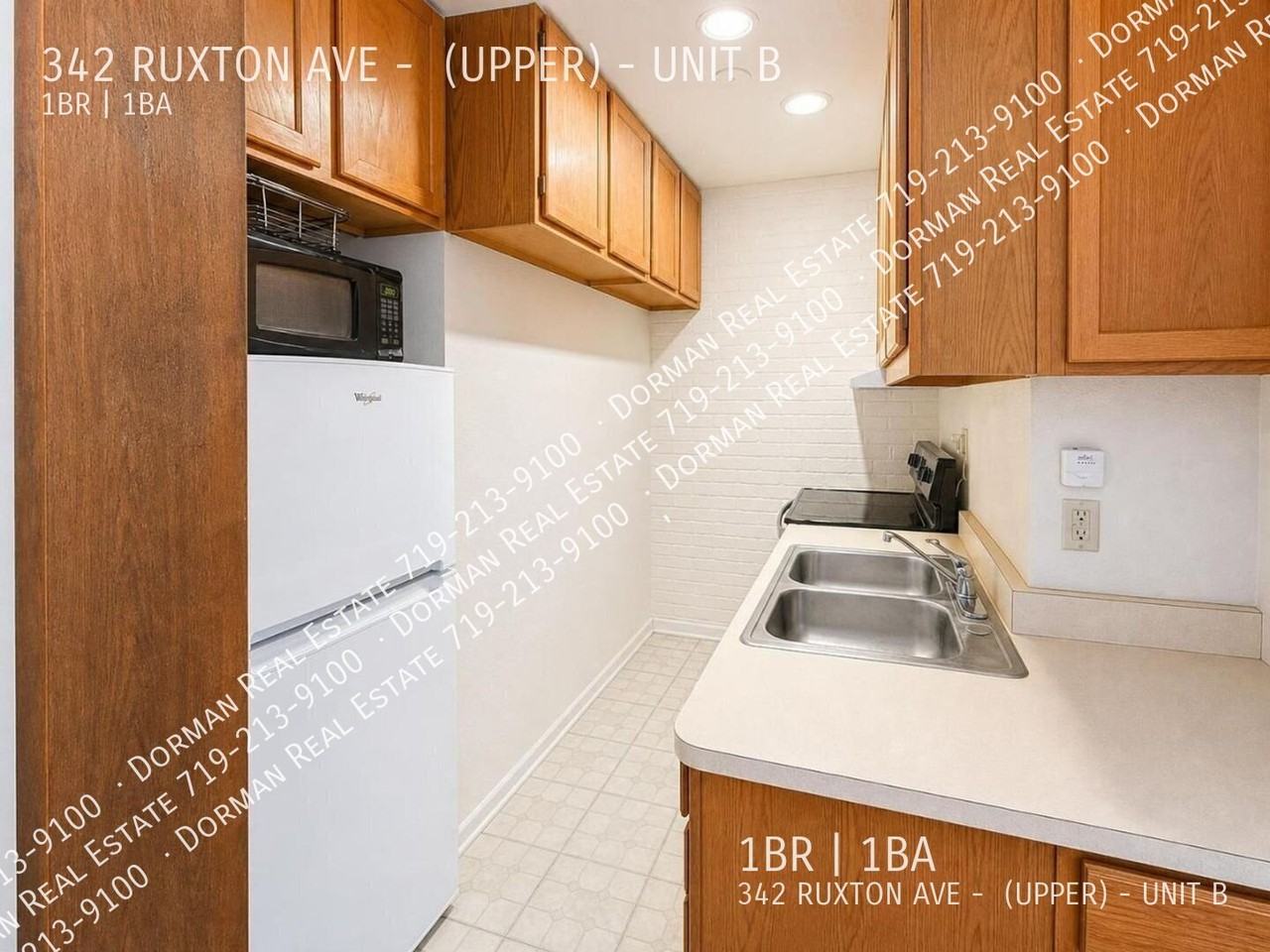342 Ruxton Ave #B - Photo 2 of 9