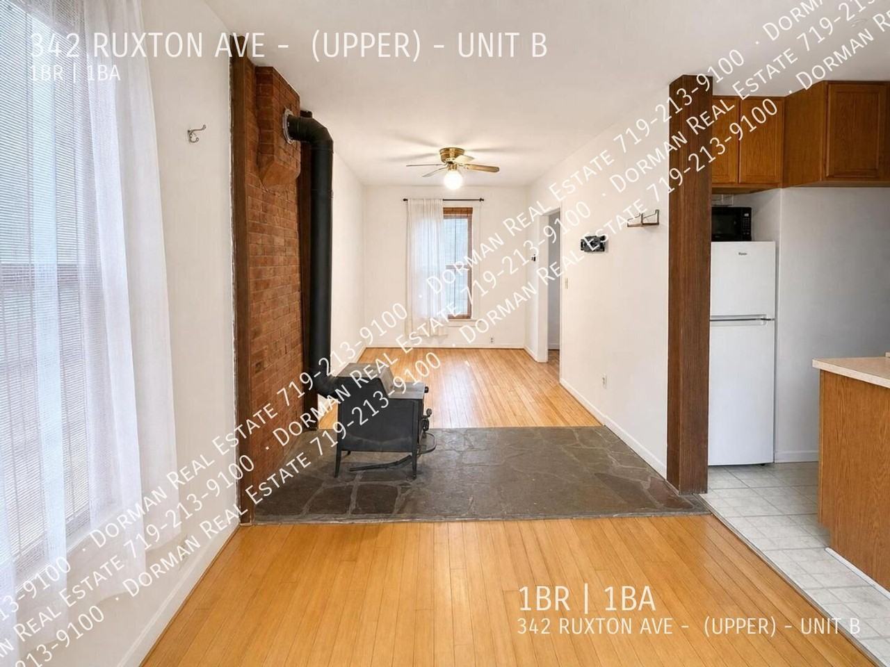 342 Ruxton Ave #B - Photo 3 of 9