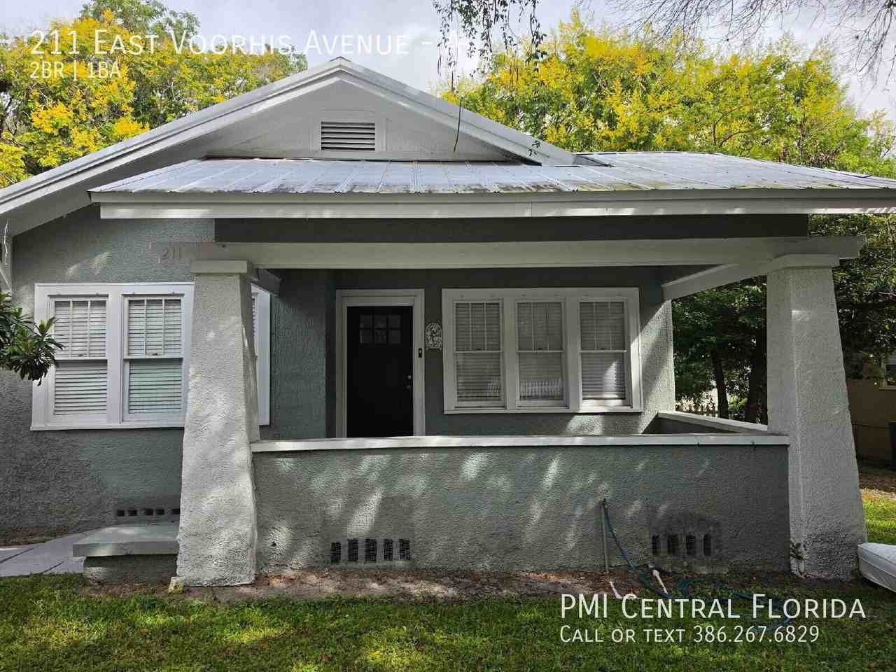 211 E Voorhis Ave #A