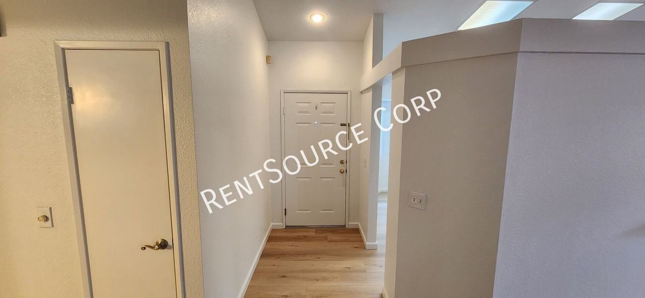 40318 Homeridge Dr - Photo 5 of 31