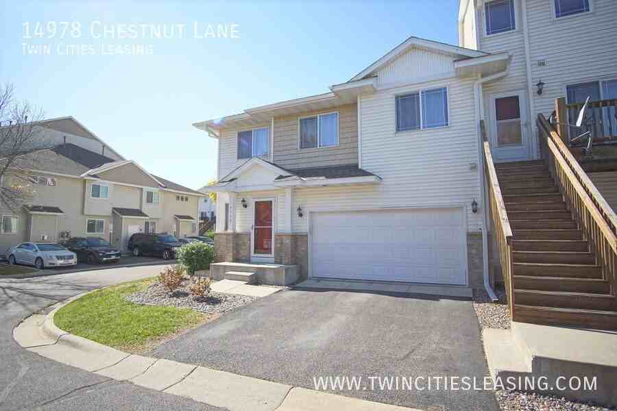 14978 Chestnut Ln - Photo 2 of 25