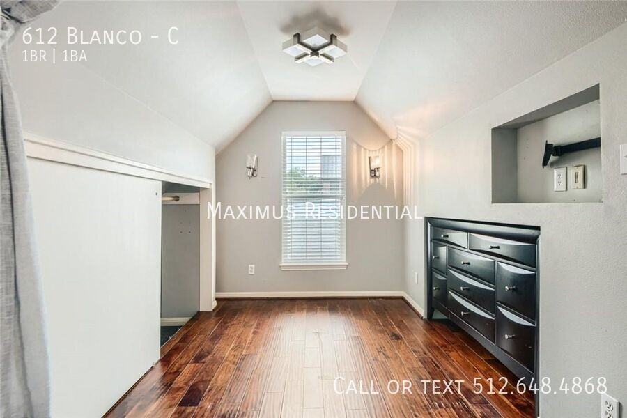 612 Blanco St #C - Photo 4 of 9