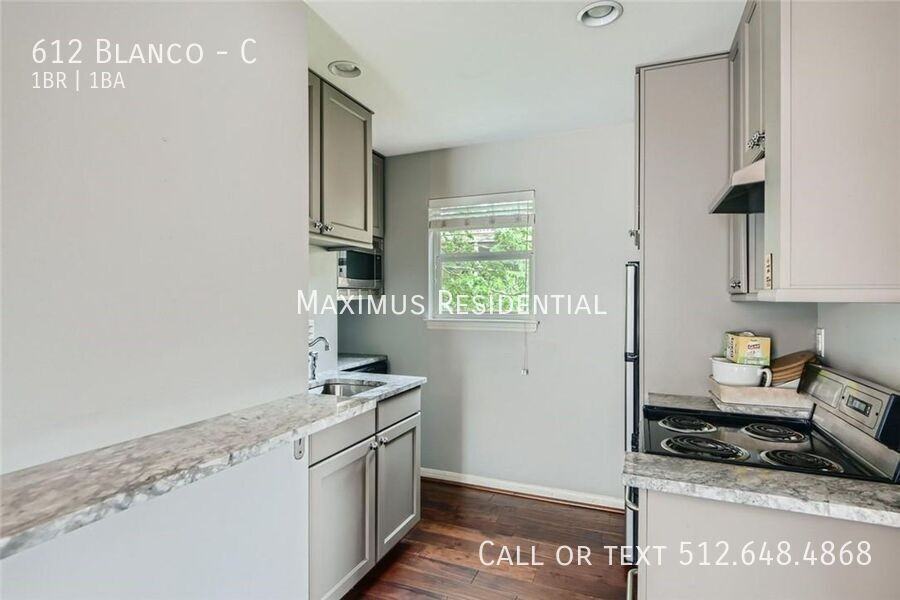 612 Blanco St #C - Photo 7 of 9