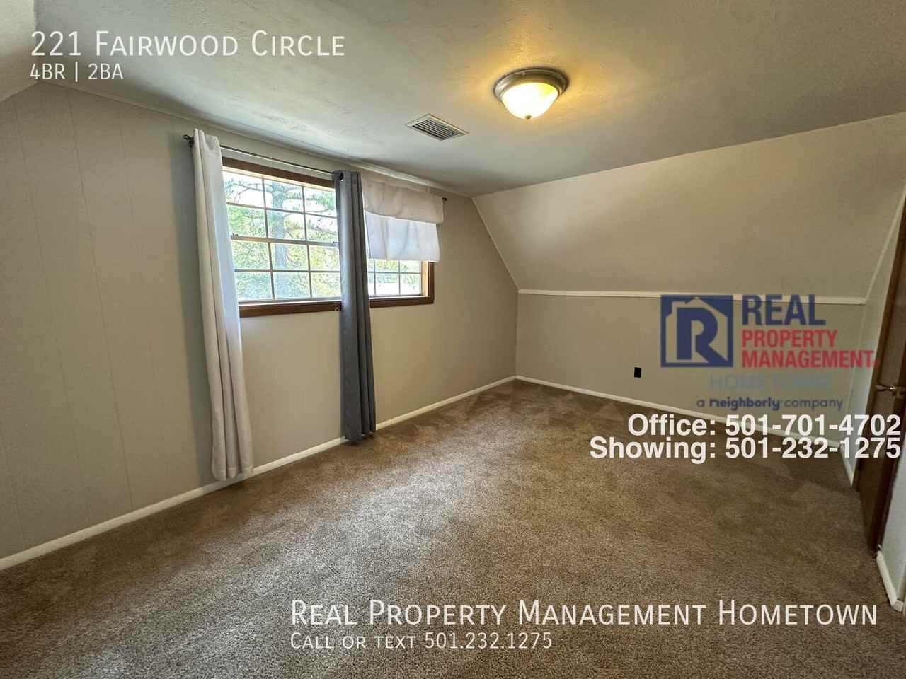 221 Fairwood Cir - Photo 7 of 17