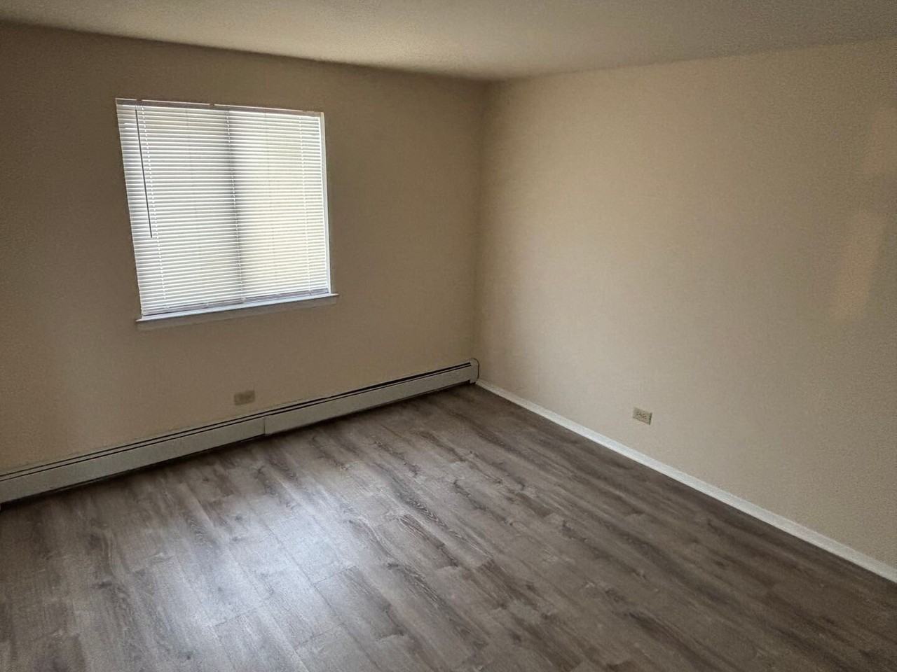 16023 Birch Ct #1304 - Photo 5 of 8