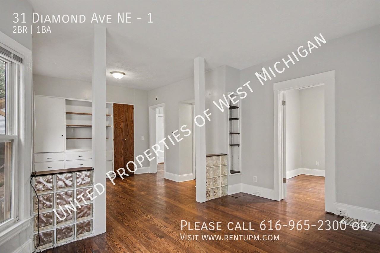 31 Diamond Ave Ne #1 - Photo 2 of 17
