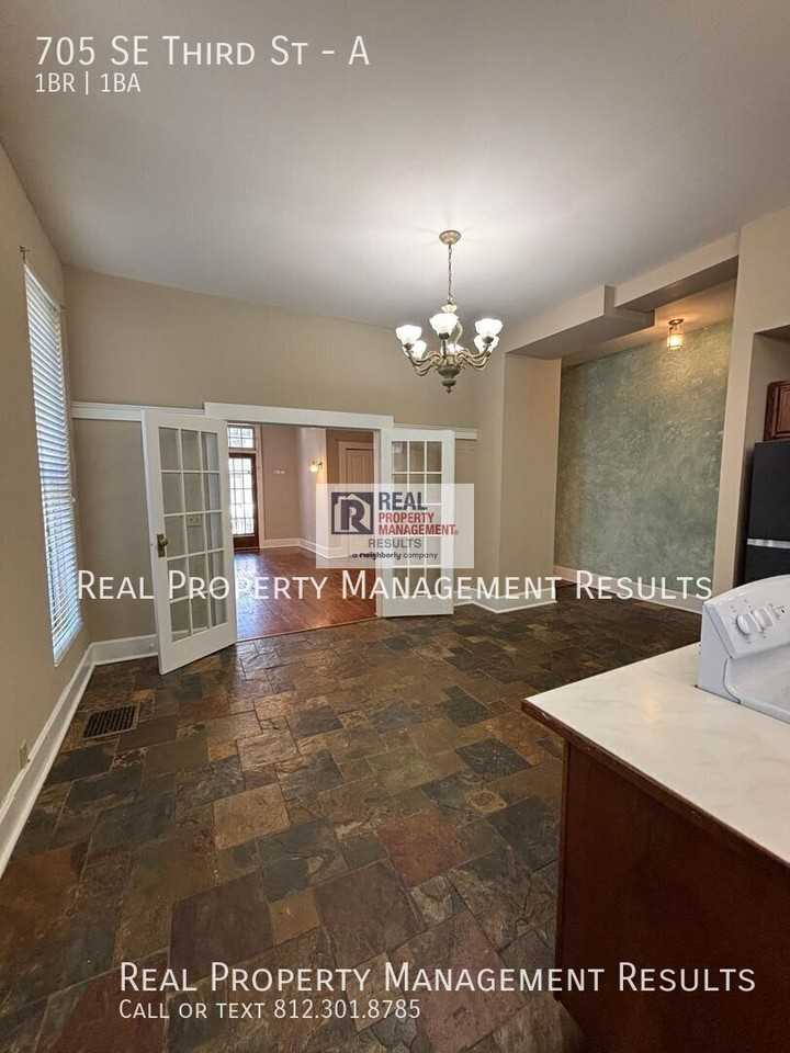 705 Se 3rd St #A - Photo 5 of 12