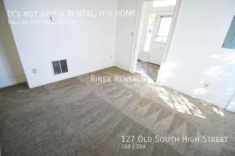 127 Old South High St - Photo 3 of 16