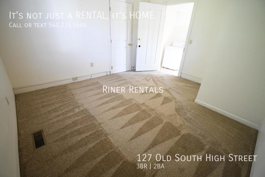 127 Old South High St - Photo 4 of 16