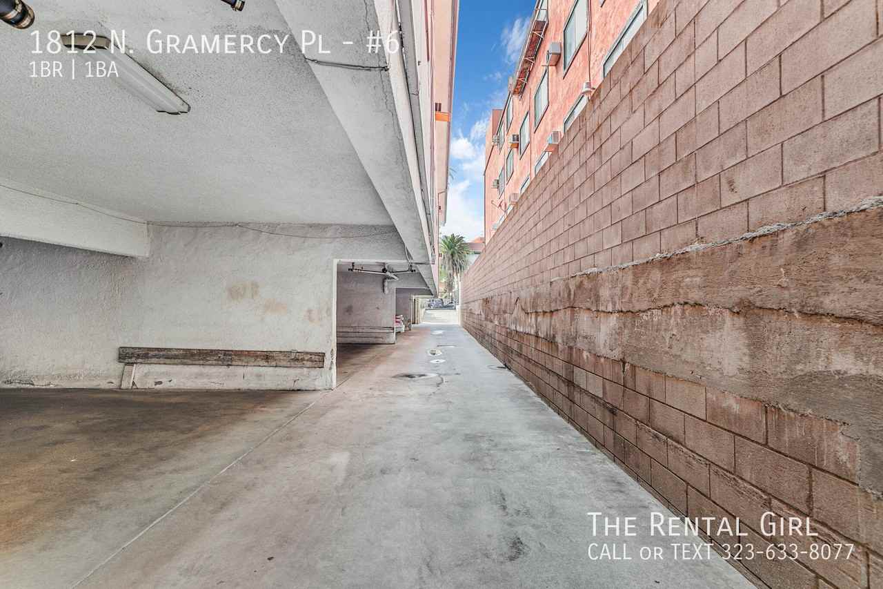 1812 N Gramercy Pl #6 - Photo 5 of 19