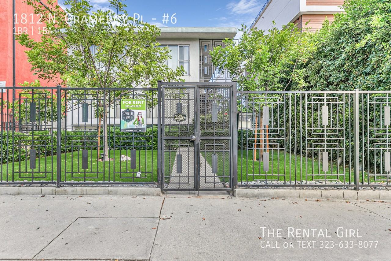 1812 N Gramercy Pl #6 - Photo 7 of 19