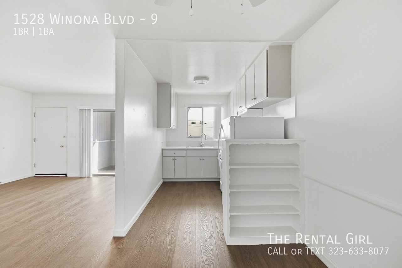 1528 Winona Blvd #9 - Photo 5 of 17