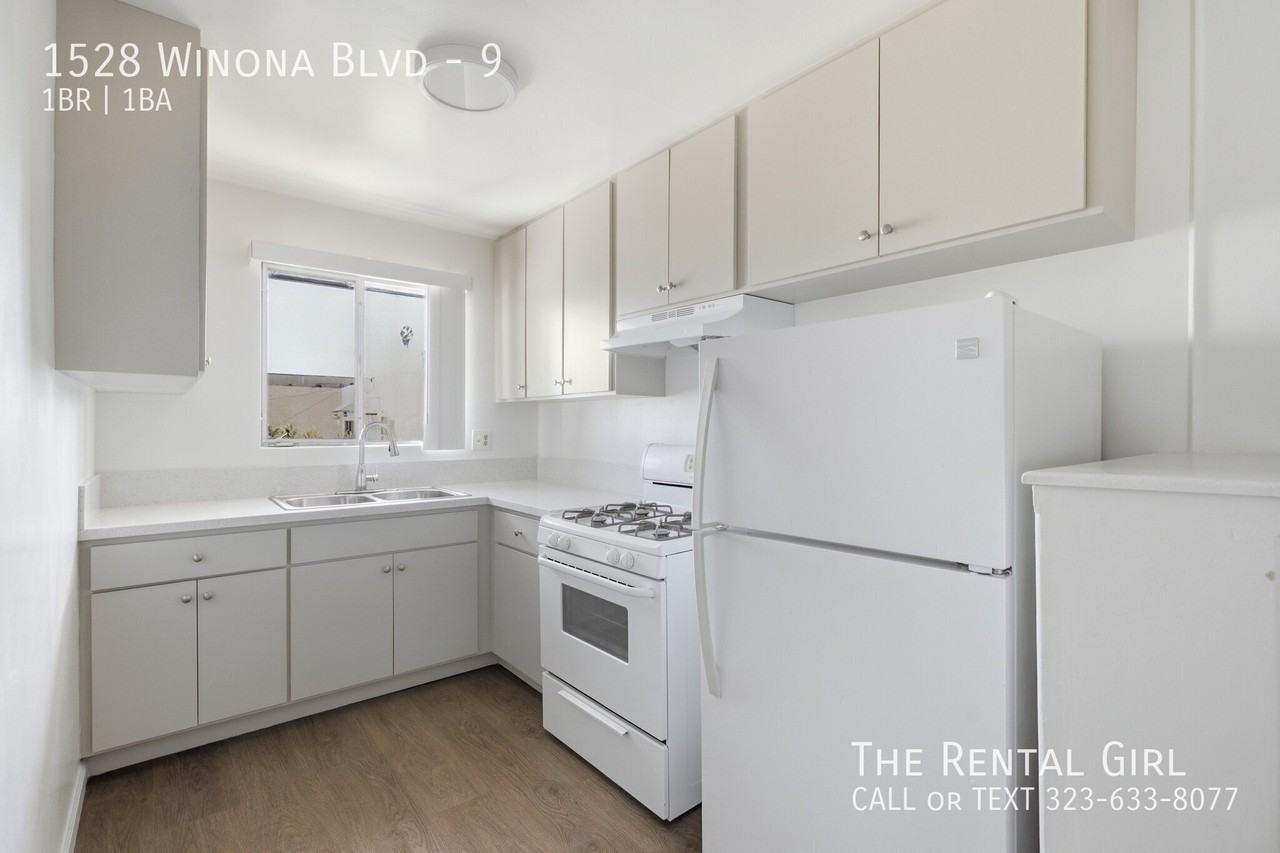 1528 Winona Blvd #9 - Photo 7 of 17
