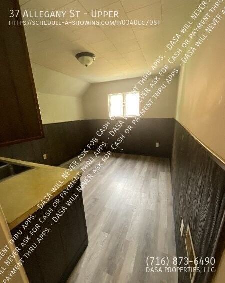 37 Allegany St - Photo 5 of 8