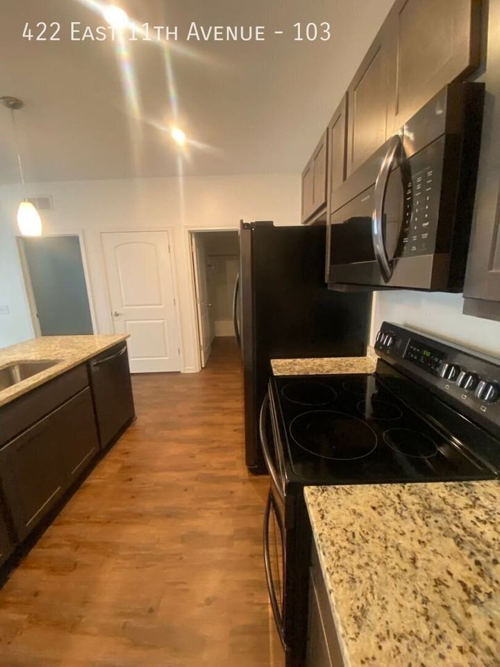 422 E 11th Ave #103 - Photo 4 of 16