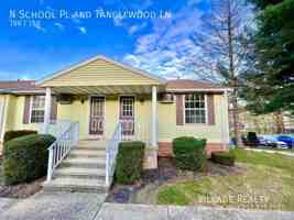 featured image of 325 N School Pl