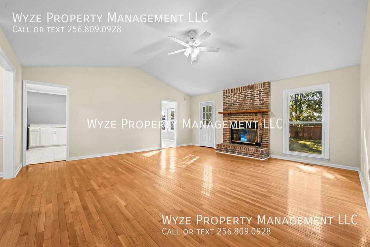 118 Sweetwater Dr - Photo 4 of 50