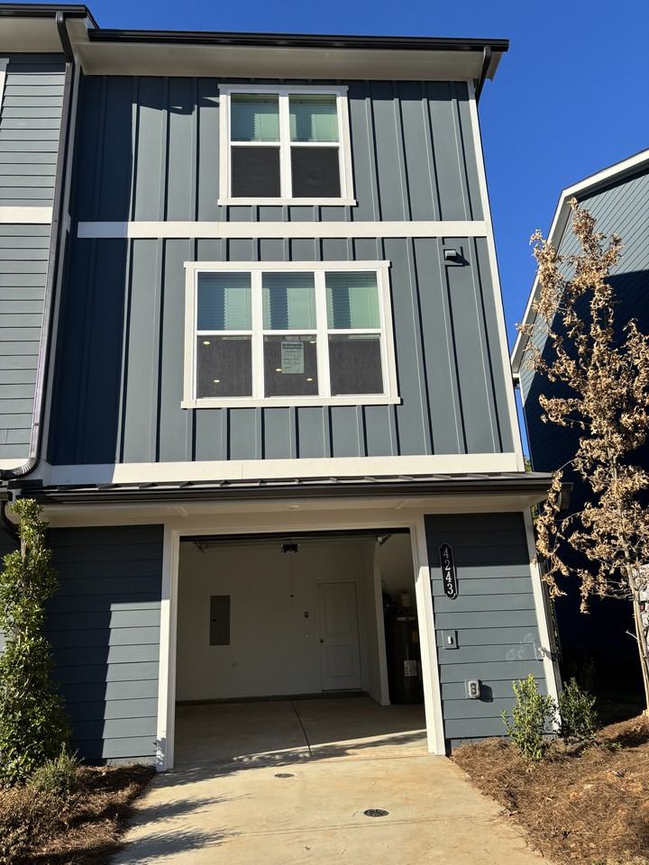 4243 Tillie Cir #NA - Photo 2 of 24