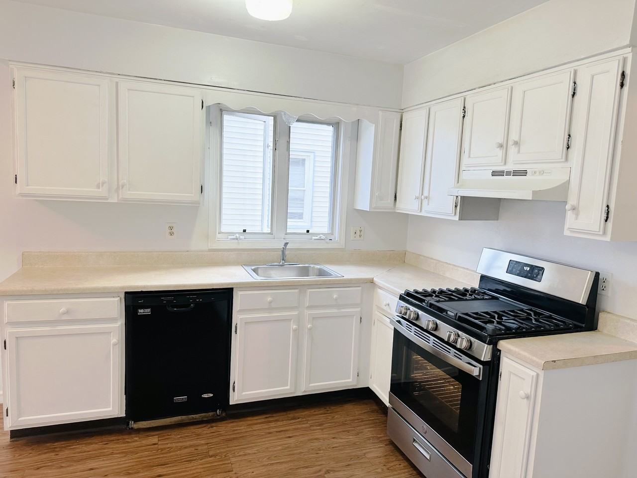 394 Henry Ave #NA - Photo 7 of 11